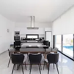 Diamond فيلة بروتاراس