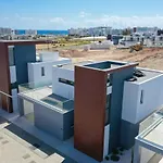 Diamond Villa *