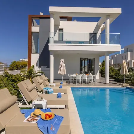 Diamond Vila Protaras